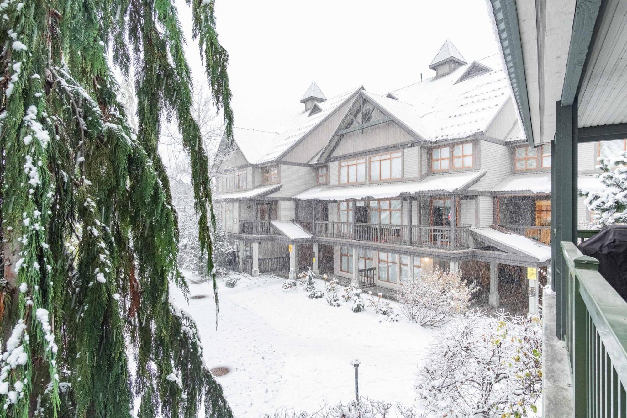 Villa Northstar At Stoney Creek Whistler Esterno foto
