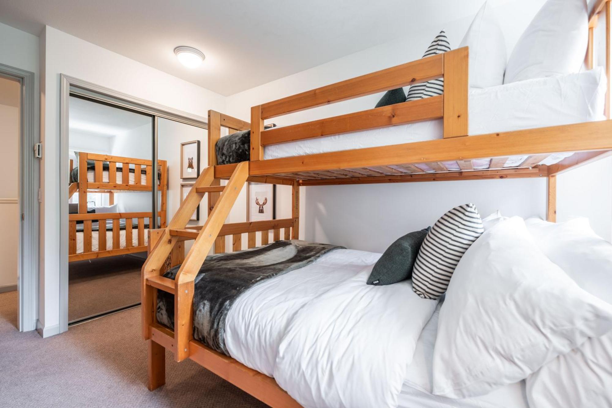 Villa Northstar At Stoney Creek Whistler Esterno foto