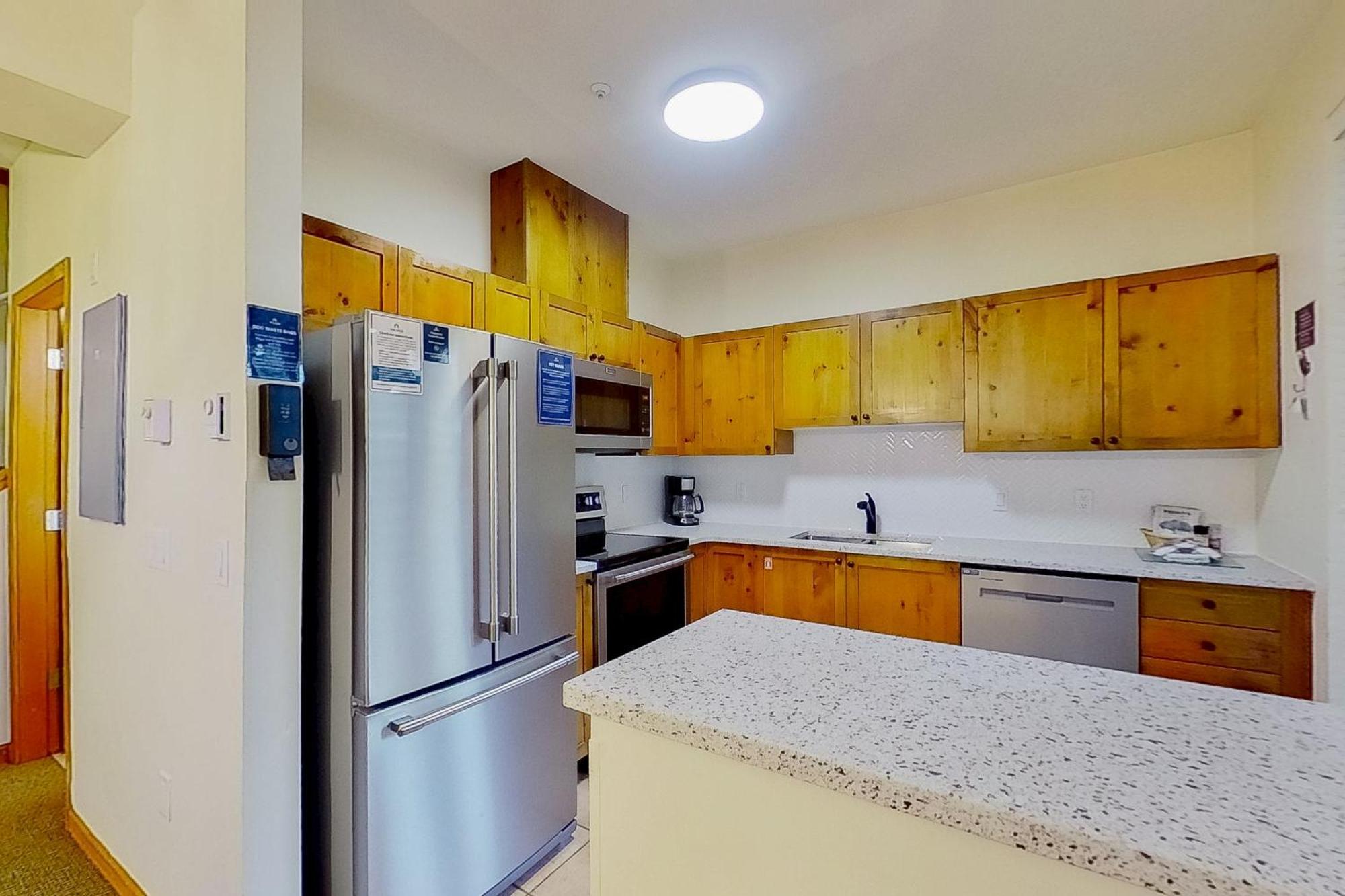 Villa Northstar At Stoney Creek Whistler Esterno foto